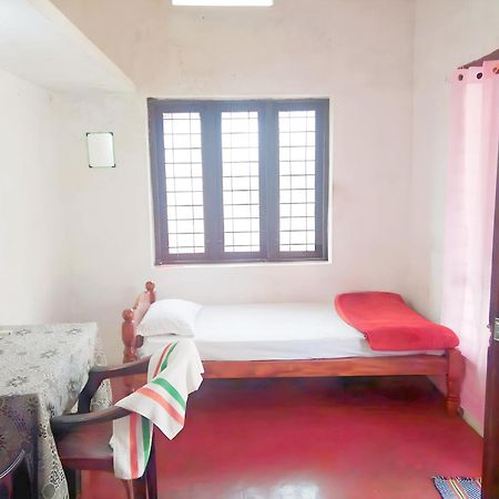 Thachattu Homestay Vaikom Eksteriør bilde