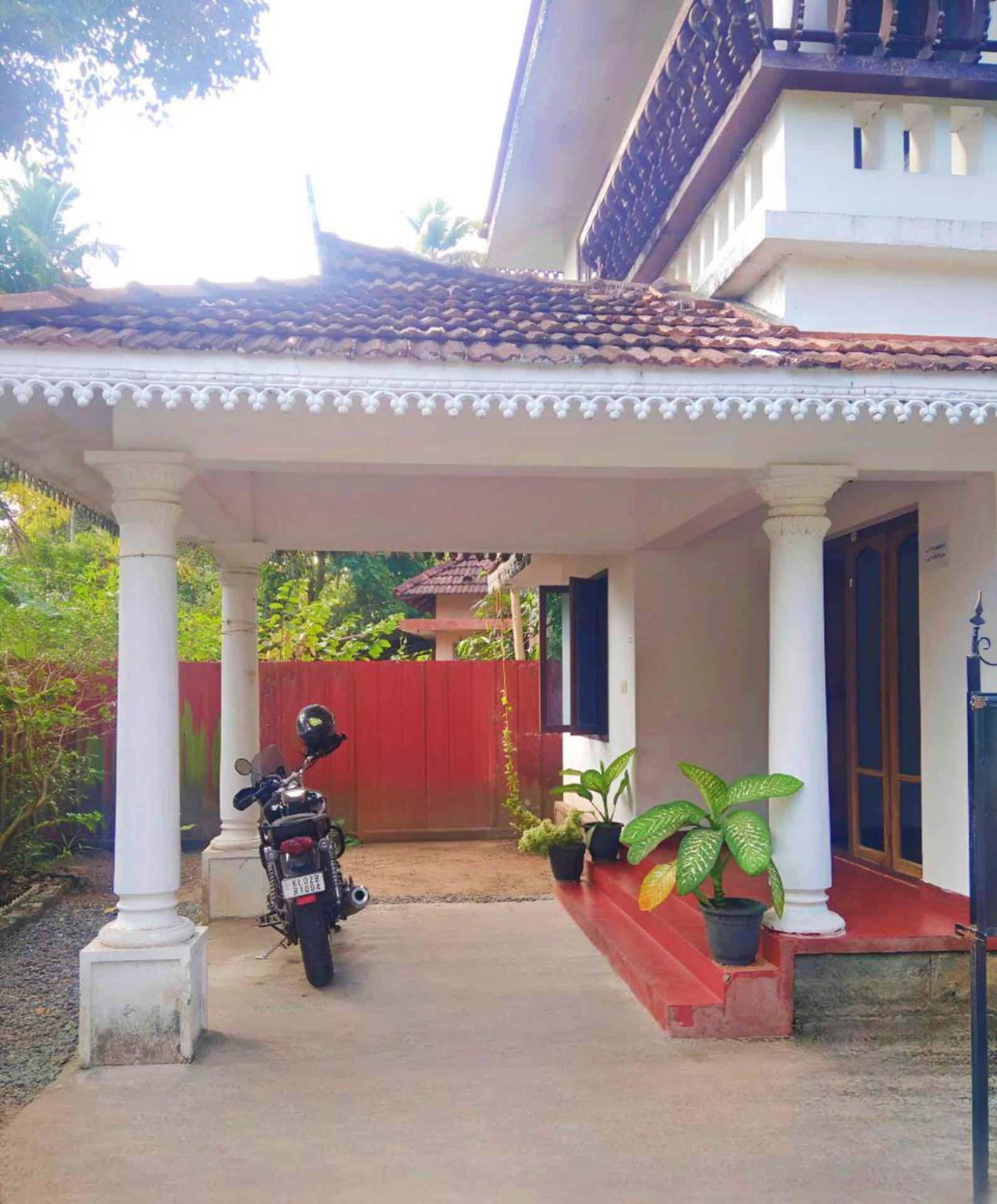 Thachattu Homestay Vaikom Eksteriør bilde
